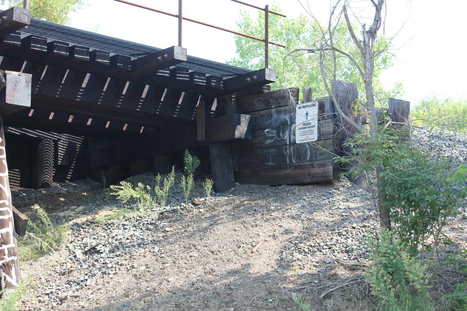 East abutment